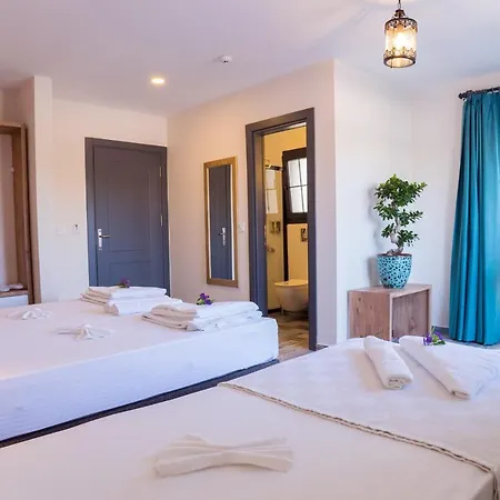 Julıetotel * Alaçatı